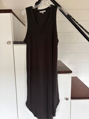 Love Tree Black Sleeveless Midi Tank Dress